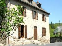 Location de particuliers � particuliers LES GITES DU BOURG appartement dans maison de caract�re G�te Cantal photo 6