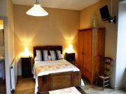 Location de particuliers � particuliers LES GITES DU BOURG vue sur la campagne proche Chambres d'hotes Cantal photo 3