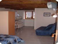 Location de particuliers � particuliers STUDIOS MEUBLES EQUIPES 2 A 4 PERSONNES AVEC PISCINE G�te Charente maritime photo 6