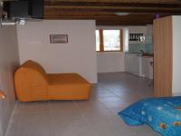 Location de particuliers � particuliers STUDIOS MEUBLES EQUIPES 2 A 4 PERSONNES AVEC PISCINE G�te Charente maritime photo 7