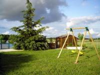 Location de particuliers � particuliers STUDIOS MEUBLES EQUIPES 2 A 4 PERSONNES AVEC PISCINE G�te Charente maritime photo 9