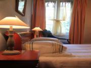 Location de particuliers � particuliers Le Ch�teau de La Villeneuve en bords de Vienne Chambres d'hotes Haute Vienne photo 6