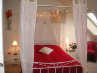 Location de particuliers � particuliers RENNES-LAILLE - chambres d'h�tes et roulotte Chambres d'hotes Ille et Vilaine photo 3