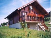 Location g�te, chambres d'hotes COQUET CHALET INDEPENDANT HAUT JURA SUD 3*** dans le d�partement Ain 1