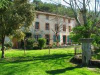 Location g�te, chambres d'hotes Domaine de la Fraissin&egrave;de - G&icirc;tes de charme avec piscine dans le d�partement Aude 11