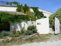 Location de particuliers � particuliers chambres d'hotes Lou Couradou Grospierres Chambres d'hotes Ard�che photo 2