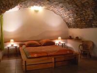 Location de particuliers � particuliers chambres d'hotes Lou Couradou Grospierres Chambres d'hotes Ard�che photo 5