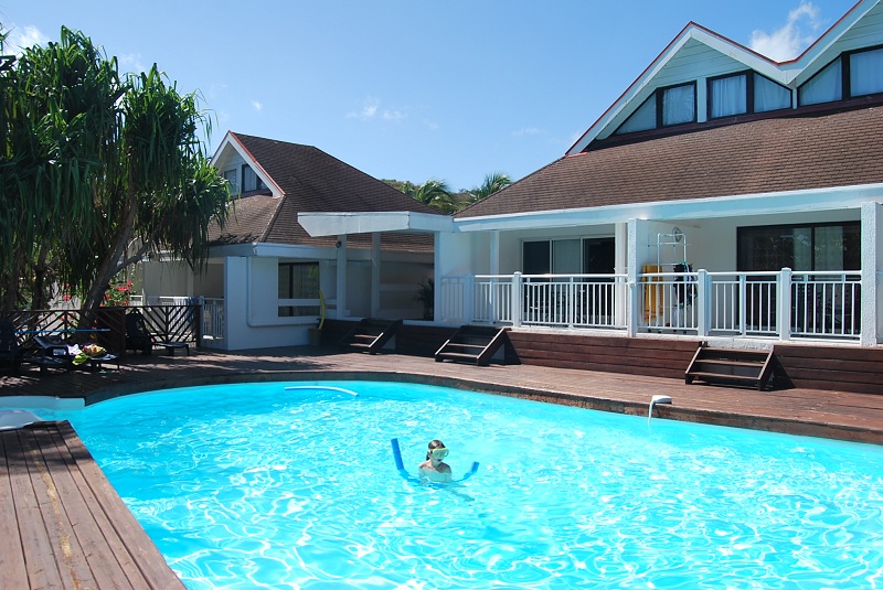 Location de particuliers � particuliers ST MARTIN ANTILLES SHAMROCK LOCATION VACANCE ORIENT BEACH Location saisonni�re Saint-Martin