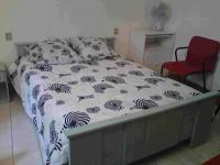 Location de particuliers � particuliers Villa Perenne, en plein coeur du centre ville m�di�val de Saint Aignan sur Cher G�te Loir et Cher photo 6