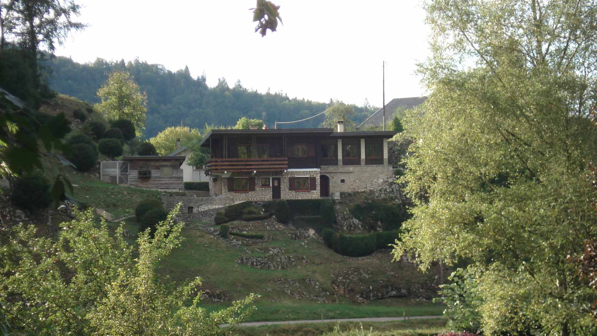 Location de particuliers � particuliers CHALET DANS LE JURA Chalet Jura