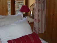 Location de particuliers � particuliers La biche des loups chambre d'h�tes au pied des pistes Chambres d'hotes Savoie photo 5
