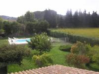 Location de particuliers � particuliers Maison avec jardin au milieu de pr�s et vignes Location saisonni�re Bouches du rh�ne photo 3