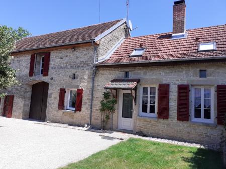 Location de particuliers � particuliers La maison de Sennevoy aux confins de la Bourgogne et Champagne G�te Yonne