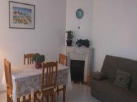 Location de particuliers � particuliers ROSES & VIGNES, jardin s'�tendant jusqu'au bord du fleuve Chambres d'hotes Ni�vre photo 4