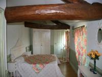 Location de particuliers � particuliers Maison d'h�tes Les Tr�fles Pays de riom-Limagne Chambres d'hotes Puy de D�me photo 2