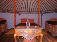 Location de particuliers � particuliers � Yourtes de Provence entre les massifs des Alpilles et du Luberon Location saisonni�re Bouches du rh�ne photo 2