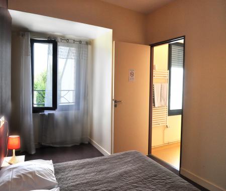Location de particuliers � particuliers L'eau vive  H�tel Vienne