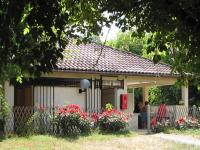 Location de particuliers � particuliers Locations de chalets � la semaine R�gion touristique au cadre naturel pr�serv� Chalet Lot photo 2