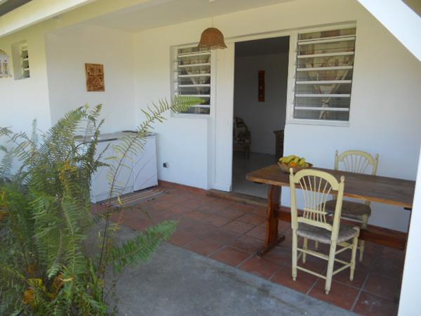 Location de particuliers � particuliers Studio de charme � Bouillante vue exceptionnelle sur les �lets de Pigeon Location saisonni�re Guadeloupe