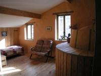 Location de particuliers � particuliers Ecog�te du Mas de Trape en plein coeur du Parc R�gional des Pyr�n�es Catalanes Chambres d'hotes Pyr�n�es Orientales photo 4