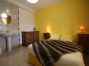 Location de particuliers � particuliers Les chambres du Mus�oparc Al�sia Face au Ch�teau de Bussy-Rabutin Chambres d'hotes C�te d'or photo 5