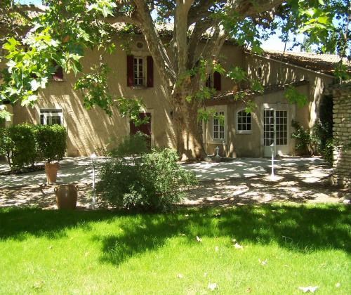 Location de particuliers � particuliers Week end en provence G�te Bouches du rh�ne