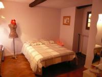 Location de particuliers � particuliers La Petite Traboule - CENTRE VILLE en plein coeur du quartier ancien de M�con Chambres d'hotes Sa�ne et Loire photo 6