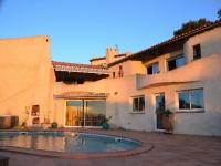 Location de particuliers � particuliers Chambres d'h�tes l'hacienda sur les hauteurs de Six-Fours � 15 minutes � pied des plages Chambres d'hotes Var photo 3