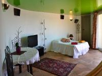 Location de particuliers � particuliers Chambres d'h�tes l'hacienda sur les hauteurs de Six-Fours � 15 minutes � pied des plages Chambres d'hotes Var photo 6