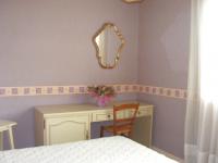 Location de particuliers � particuliers -2 chambres villa tout confort avec piscine enfants Location saisonni�re Puy de D�me photo 2