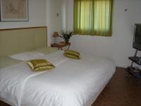 Location g�te, chambres d'hotes chambre chez l'habitant 25m a pied de la tour Effeil     dans le d�partement Paris 75