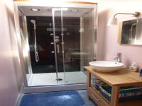 Location de particuliers � particuliers Le Jardin Barjo entre vignes et oliviers, au coeur de la Provence verte, prox.du Parc r�gional du Verdon Chambres d'hotes Var photo 5