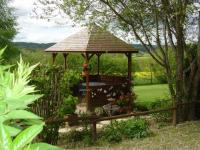 Location de particuliers � particuliers Bienvenue � Montarlet belle vue  Chambres d'hotes Puy de D�me photo 2