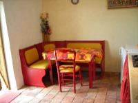 Location de particuliers � particuliers Mas du Gentilhomme Chambre d'h�te en duplex pour 4 avec cuisine s�par�e Chambres d'hotes Gard photo 5