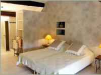 Location de particuliers � particuliers LE MAS D'ORSAN SPA Chambres d'hotes Gard photo 3