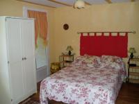 Location de particuliers � particuliers Petite maison en pierre avec vue sur la campagne Location saisonni�re Dr�me photo 4