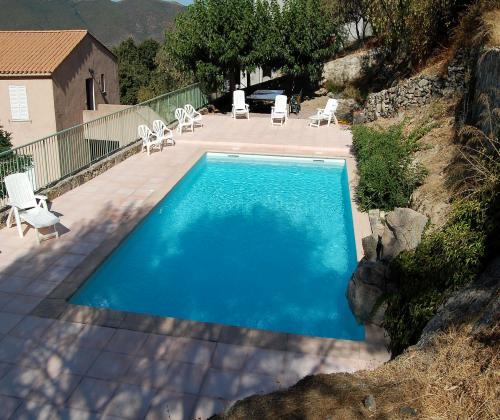 Location de particuliers � particuliers LAMA, des vacances de r�ves, village m�di�val, 
