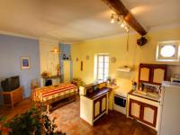 Location de particuliers � particuliers Au Mas du Gentilhomme,g�te spacieux entour� de 20 ha, avec piscine. G�te Gard photo 4