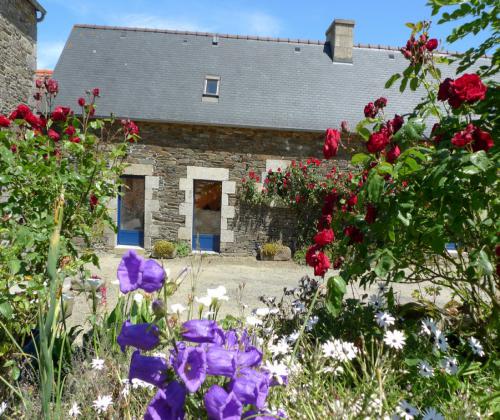 Location de particuliers � particuliers Avril en BRETAGNE? g�te chaleureux 280e/sem  - 10 MER � Lannion Location saisonni�re C�tes d'Armor