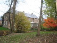 Location de particuliers � particuliers Le Petit Ch�teau vaste parc aux arbres centenaires, petits �tangs  Chambres d'hotes Ardennes photo 6