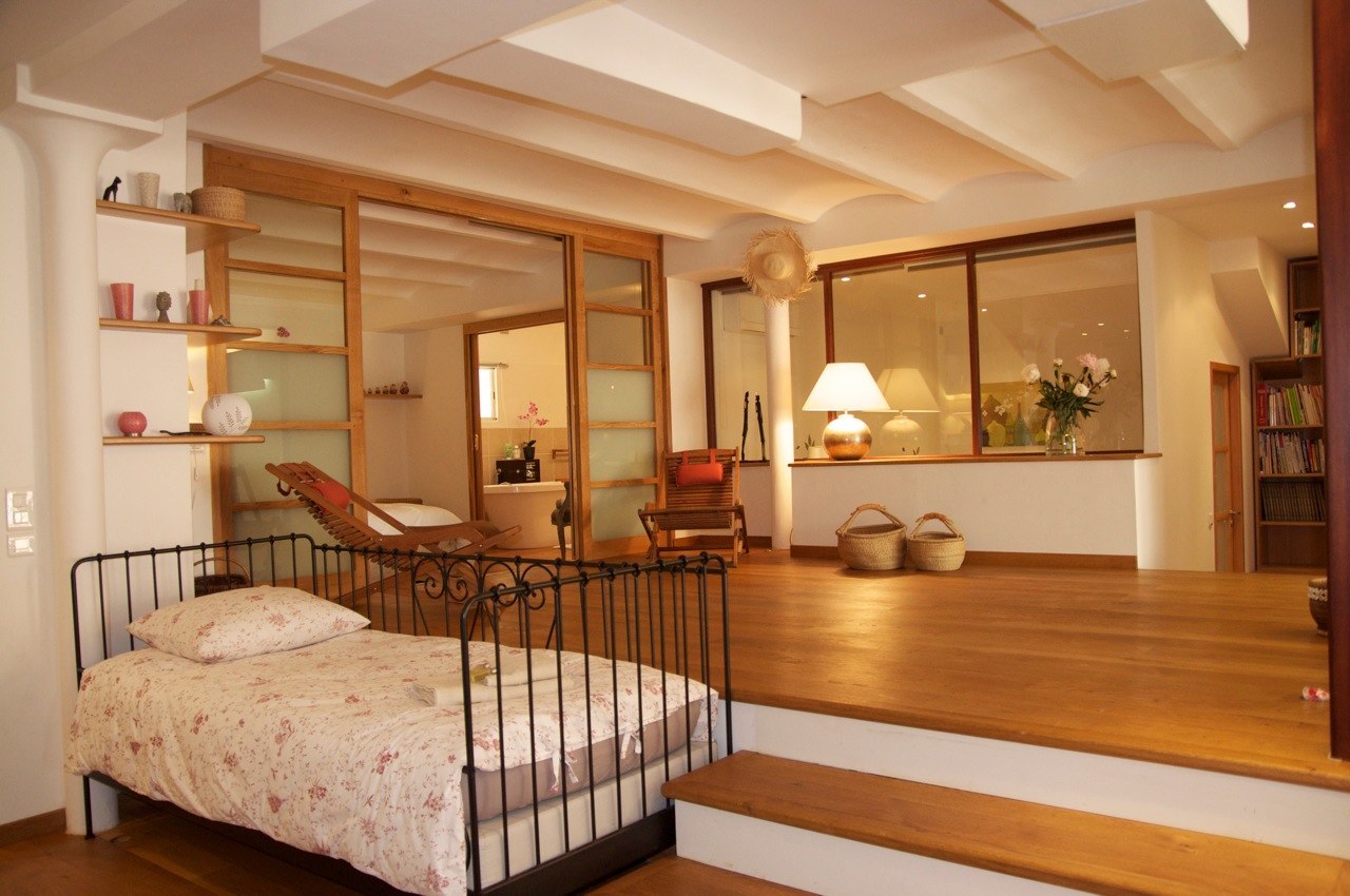 Location de particuliers � particuliers Loft Lycklama 4 �toiles dans le centre de Cannes Location saisonni�re Alpes maritimes