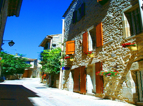 Location de particuliers � particuliers Chambre d'h�tes Shad  -  Barjac Gard  entre Gorges de l'Ard�che et Vall�e de la C�ze Chambres d'hotes Gard