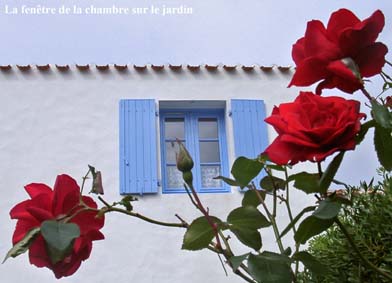 Location de particuliers � particuliers L'ILE D'YEU - MAISON A 2 PAS DE LA MER Location saisonni�re Vend�e