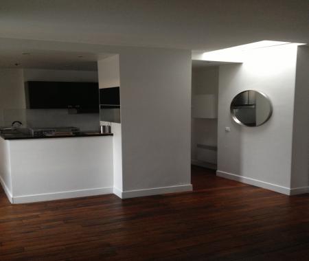 Location de particuliers � particuliers 2 pi�ces au pied de Montmartre vue sur Tour Eiffel ! Location saisonni�re Paris