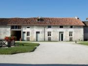 Location de particuliers � particuliers Les Grands Chais de La Meyfrenie, grand gite de vacances dans d�pendances du ch�teau G�te Dordogne photo 13