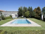 Location de particuliers � particuliers Les Grands Chais de La Meyfrenie, grand gite de vacances dans d�pendances du ch�teau G�te Dordogne photo 2