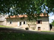 Location de particuliers � particuliers Maison r�nov�e avec �tang de PECHE Priv�e - ferme - WIFI offert Location saisonni�re Cantal photo 4