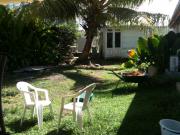 Location de particuliers � particuliers Sainte-Anne, proche mer, charmant bungalow en bois Location saisonni�re Guadeloupe photo 4