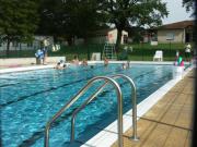 Location de particuliers � particuliers VILLAGE DE VACANCES DE BRILLAC 16 CHARENTE PISCINE UN GITE ACCESSIBLE HANDICAPE G�te Charente photo 3