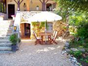 Location de particuliers � particuliers Domaine de Cadenne g�te 